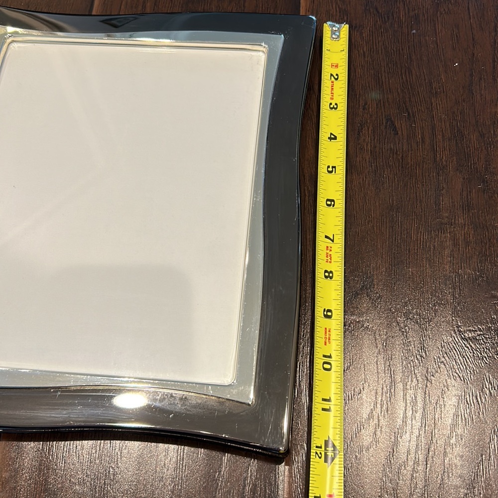 2 Picture frames for $20 - Picture 6 of 14